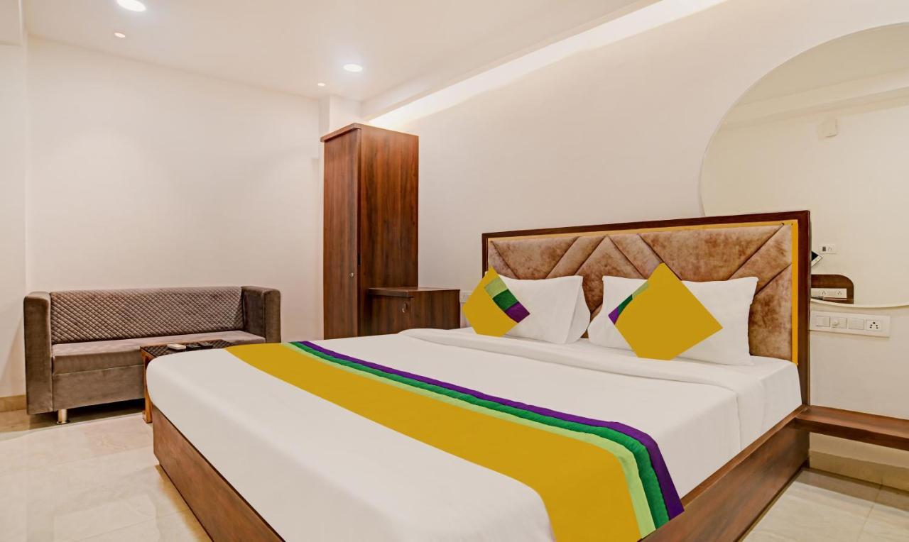 Itsy Hotels Phoenix Індаур Екстер'єр фото